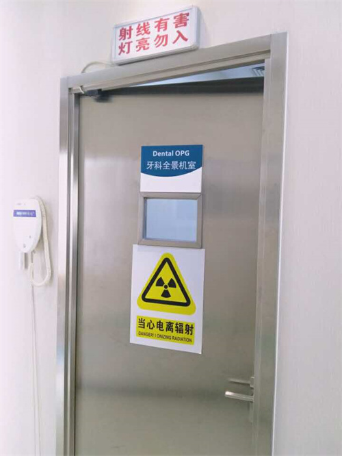 深圳防辐射铅门：守护生命健康的隐形盾牌